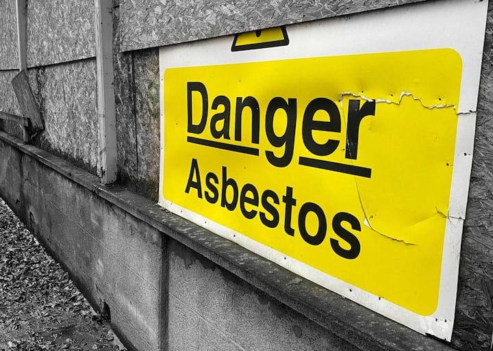 Mesothelioma-Asbestos-Danger in Newark